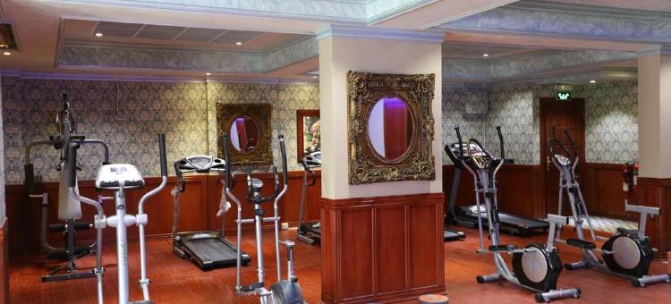 首都O 125月亮广场酒店(Capital O 125 Moon Plaza Hotel)图片