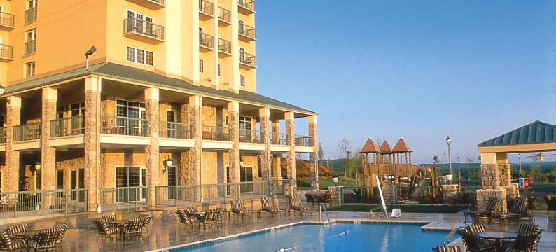 湖上度假酒店及会议中心(Chateau on the Lake Resort Spa and Convention Center)图片