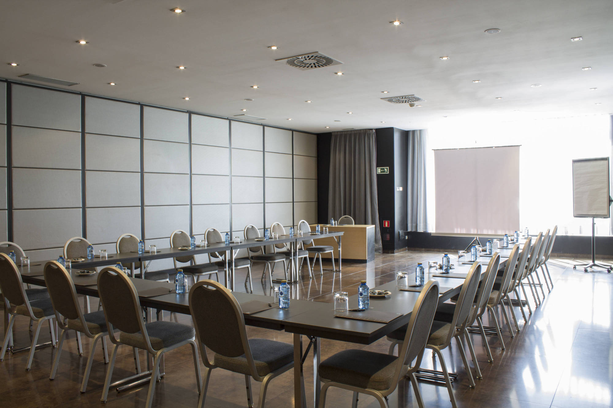 AC Hotel Madrid FeriaOver view