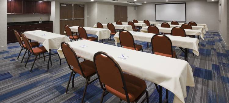 智选假日套房酒店明尼阿波利斯(金谷)(Holiday Inn Express & Suites Minneapolis (Golden Valley))图片