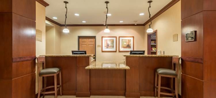 Staybridge Suites 凤凰的格兰岱尔(Staybridge Suites Phoenix - Glendale Sports Dist)图片