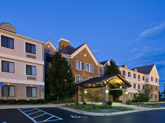 Staybridge Suites 底特律的乌蒂卡by IHG