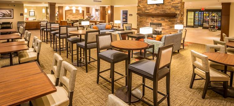 Staybridge Suites 萨克拉门托 - 福尔瑟姆 by IHG(Staybridge Suites Sacramento - Folsom)图片