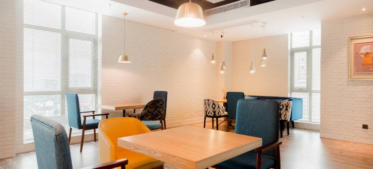 云隐行旅酒店(江阴万达广场店)图片