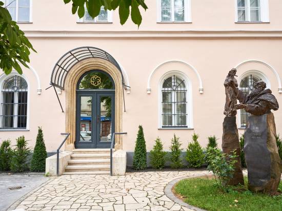 布達佩斯修道院精品酒店