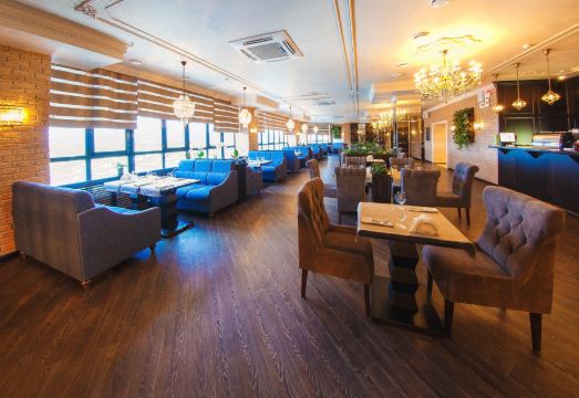 Reston Hotel&SpaHotel Overview