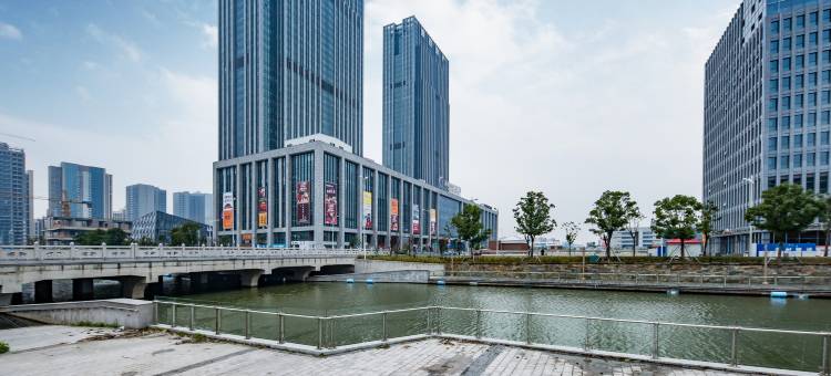 艺龙安云酒店(苏州火车站平泷路东地铁站店)图片