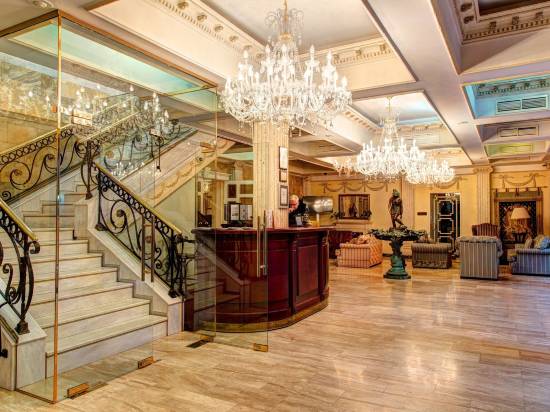 聖彼得堡亞瑟精品酒店（原金色花園精品酒店）