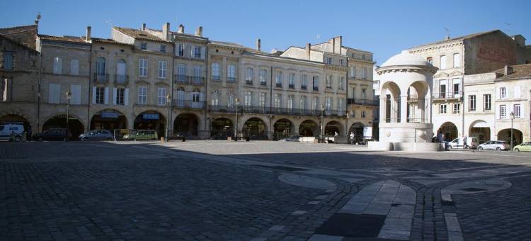 圣爱米里昂东快捷酒店(Hôtel Montaigne Montcaret)图片
