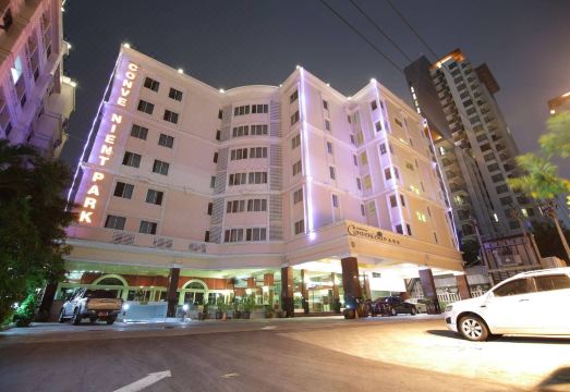 Convenient Park BangkokHotel Overview