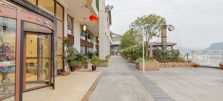 阆中金沙湖花园酒店图片