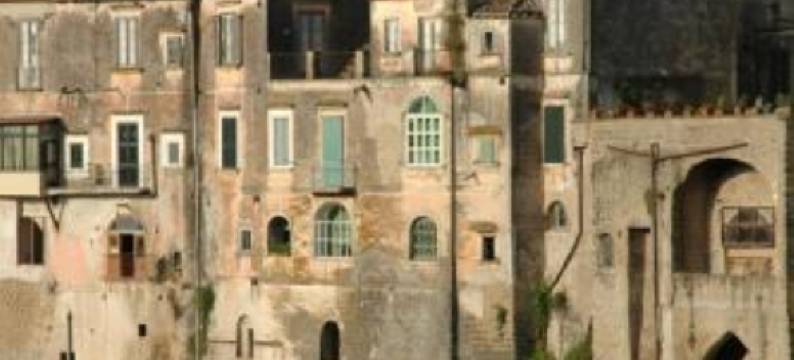 Sentieri Luminosi图片