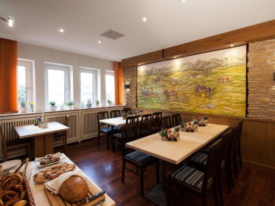 Paulaner Am Dom Wirtshaus Und Hotel Hotel Reviews And Room Rates