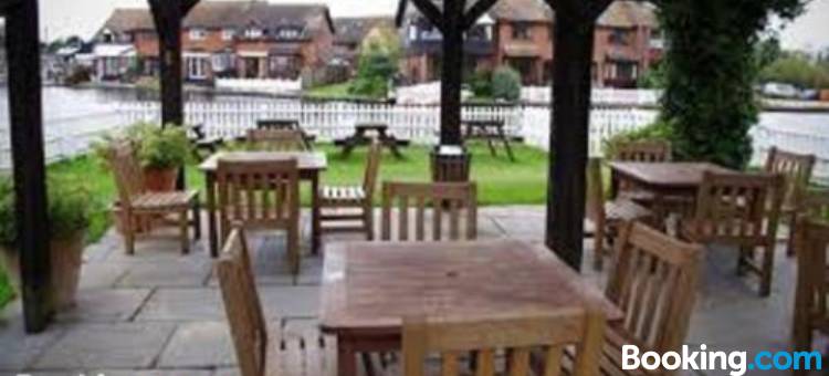 The Kings Head Wroxham by Greene King Inns图片