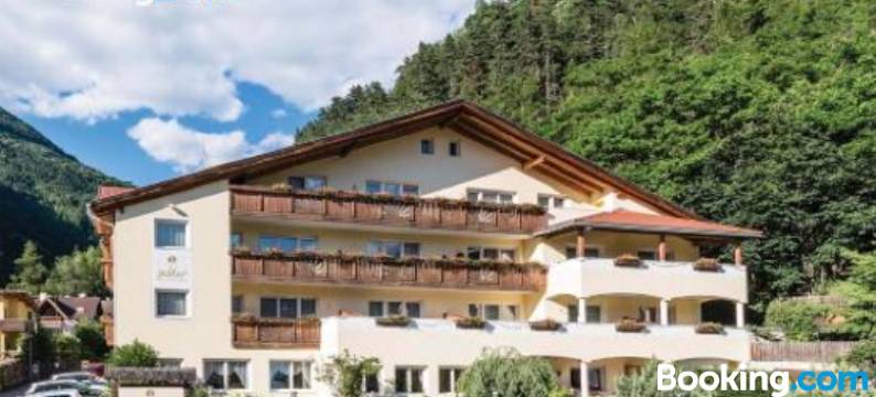 Saldur Small Active Hotel图片