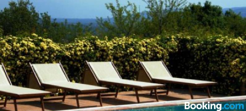 伊尔桥曼多罗农家乐(Agriturismo Il Vecchio Mandorlo)图片