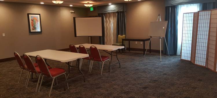 智选假日套房酒店斯普林维尔(Holiday Inn Express & Suites Springville-South Provo Area)图片