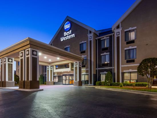 Smithfield Hotels With Swimming Pool Tripcom - 