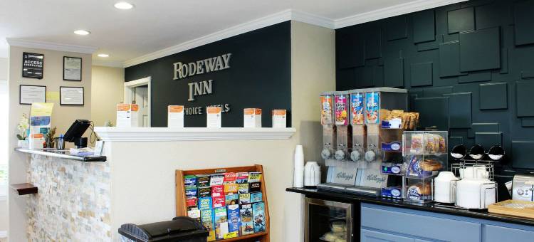 罗德威酒店-靠近大学-通往优胜美地(Rodeway Inn Near University-Gateway to Yosemite)图片