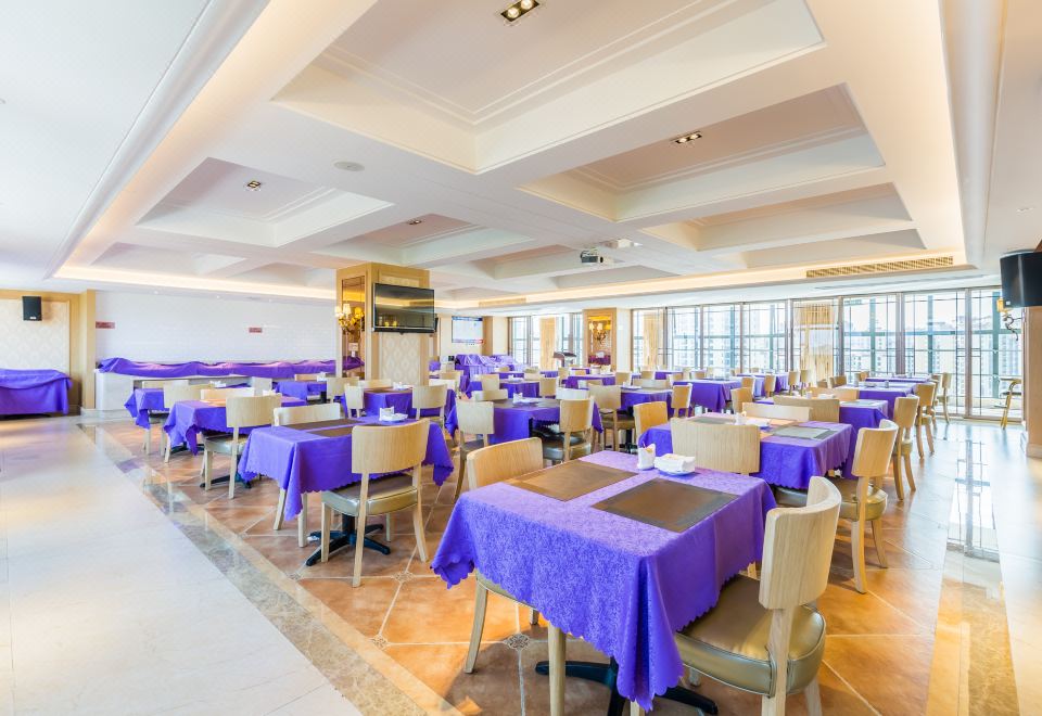 Venus International Hotel (Fengshun Huamao Hot Spring) Hotel Overview