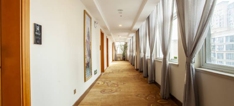 维也纳3好酒店(郑州双湖大道地铁站店)图片