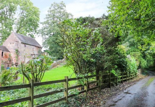 Splashy Mill Annexe Hotel Overview