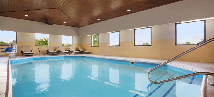 沃斯堡国际机场南丽怡酒店(Country Inn & Suites by Radisson, DFW Airport South, TX)图片