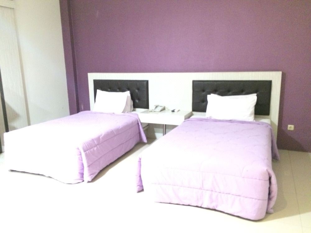 Pax Hotel Matraman Hotel Reviews And Room Rates - 