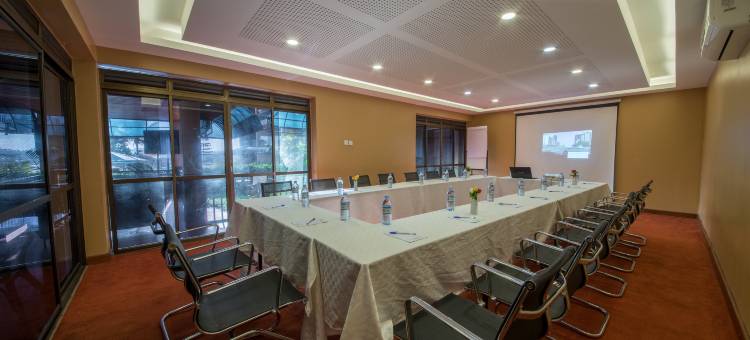 海豚套房酒店(Dolphin Suites)图片