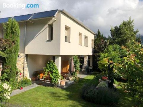 Bnb Chantevent Hotel Overview