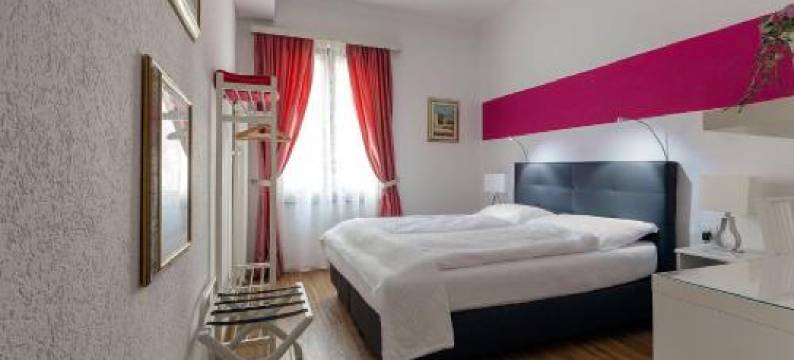 克罗克菲德拉勒酒店(Hotel Croce Federale)图片