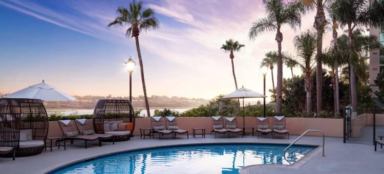 纽波特海滩万豪湾景酒店(Newport Beach Marriott Bayview)图片