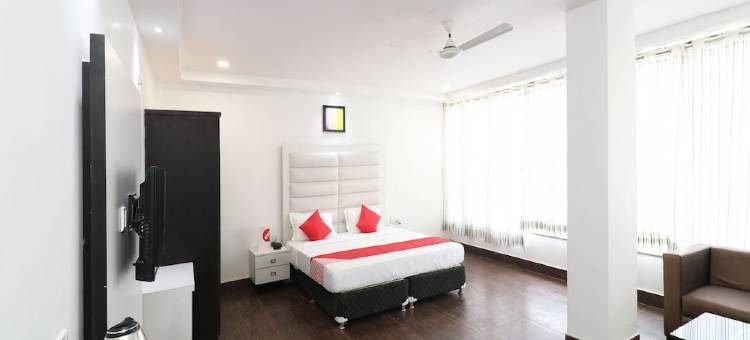 OYO-23722阿瓦大陆酒店(OYO 23722 Hotel Avaa Continental)图片