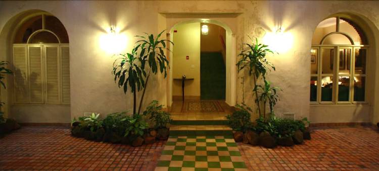 蒙哈斯套房酒店(Monjas Suites)图片