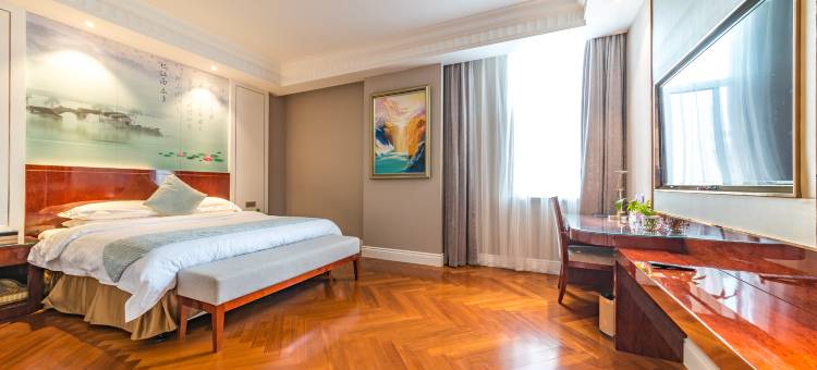 格林东方酒店(建湖欧堡利亚生活广场店)图片