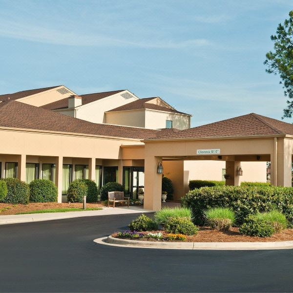 格林斯伯勒万怡酒店(Courtyard Greensboro)图片