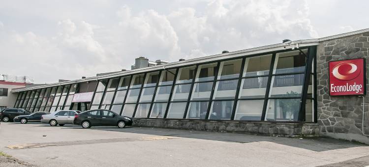 蒙特利尔机场呗盟旅馆套房酒店(Baymont by Wyndham Montreal Airport)图片