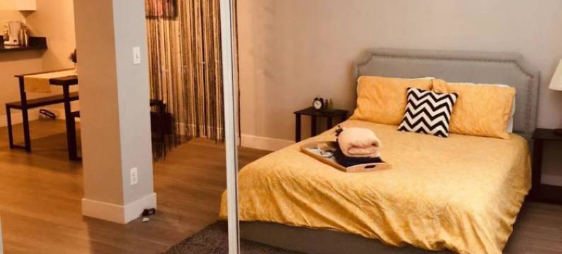 好莱坞星光大道步行五分钟(Hollywood Walk of Fame-Warm House)图片