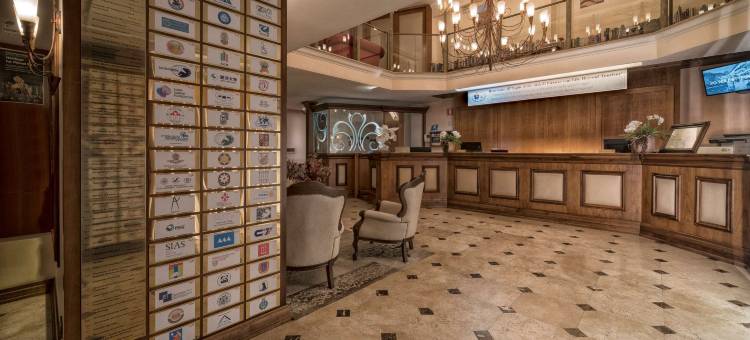 佛罗伦萨洛如斯奥多姆 B&B 酒店(B&B Hotel Firenze Laurus al Duomo)图片