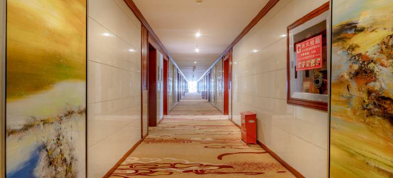 福泉久龙峰邻酒店图片