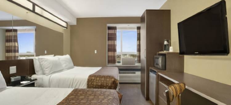 怀特考特麦客达温德姆酒店(Microtel Inn & Suites by Wyndham Whitecourt)图片