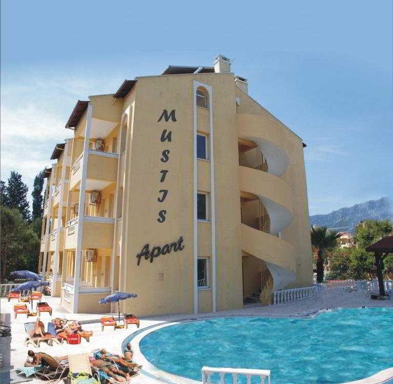 Mustis Family Apart Hotel Reviews And Room Rates Mustis Family Apart