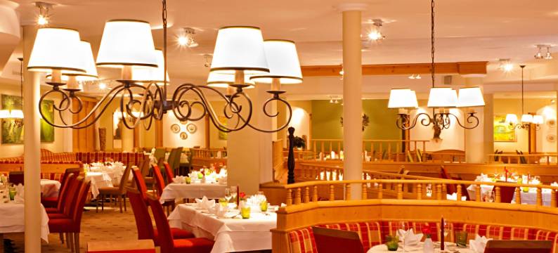 西泽霍夫基茨比厄尔酒店(Hotel Kaiserhof Kitzbühel, 4 Sterne Superior)图片