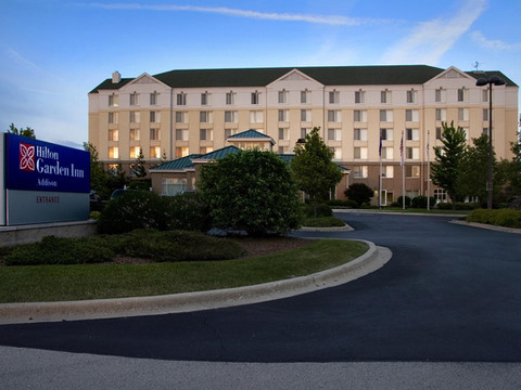 艾迪生希尔顿花园酒店