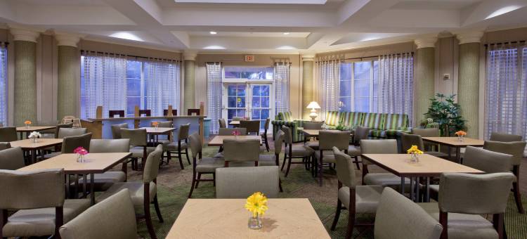 迈阿密机场西拉昆塔温德姆套房酒店(La Quinta Inn & Suites by Wyndham Miami Airport West)图片