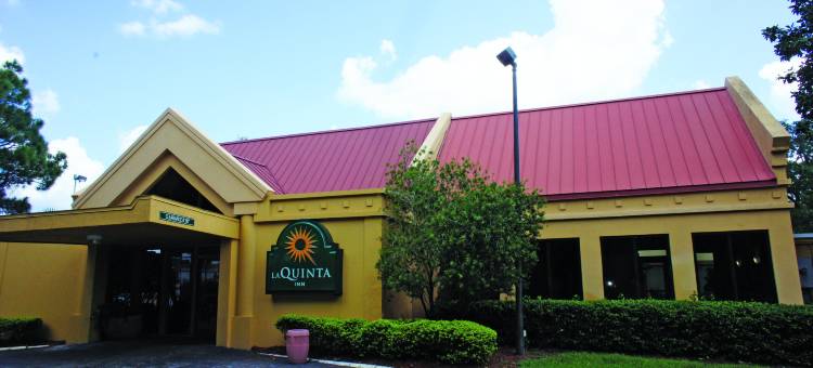 代托纳比奇/国际高速公路温德姆呗盟酒店(Baymont by Wyndham Daytona Beach/Intl Speedway)图片