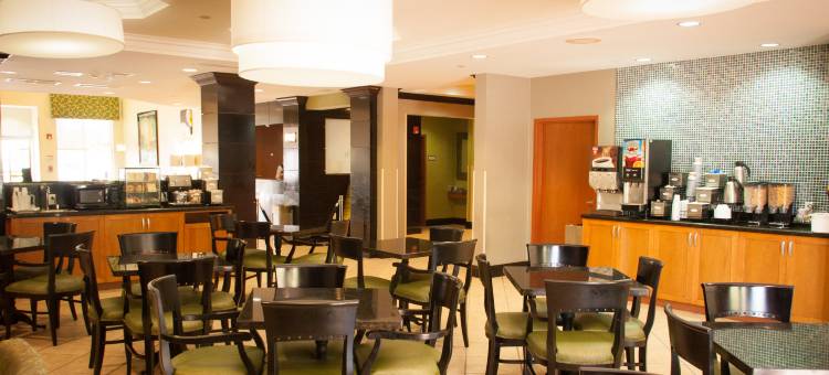 迈阿密机场西贝斯特韦斯特优质套房酒店(Best Western Plus Miami-Doral/Dolphin Mall)图片