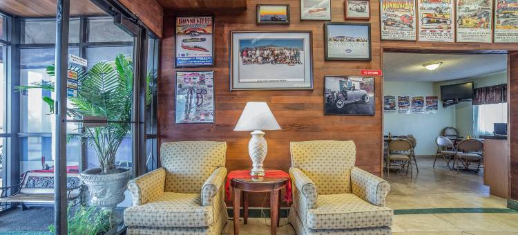 斯泰特莱恩凯艺酒店(Quality Inn Stateline)图片