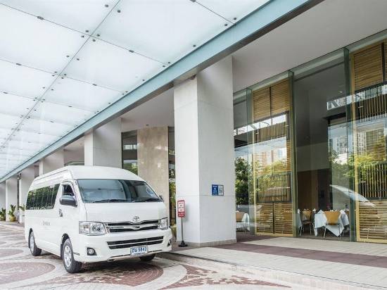 察殿曼谷沙吞酒店式公寓