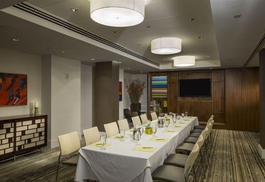 Club Quarters Hotel, Grand Central Hotel Overview